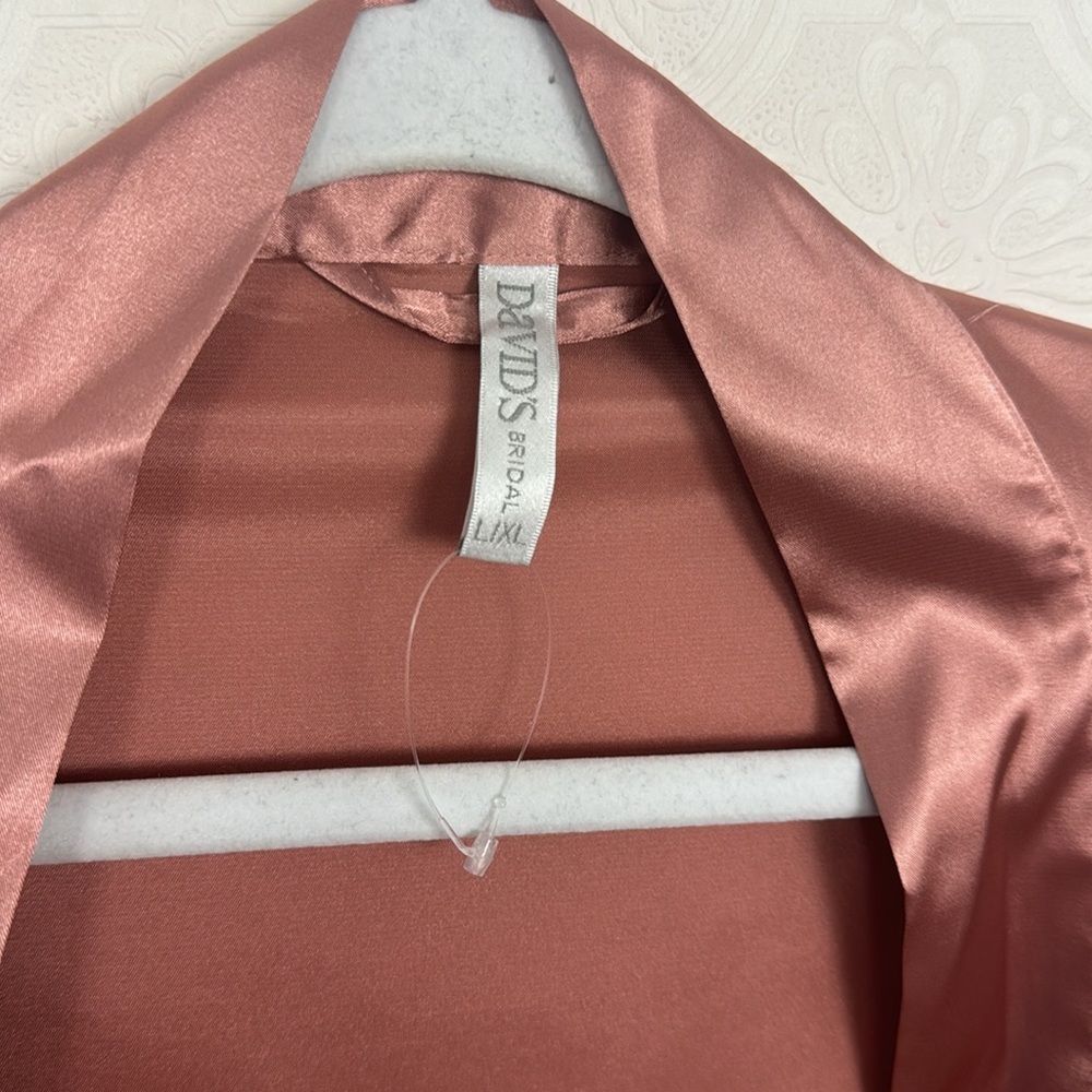 Davids Bridal Robe Satin Pink Desert Coral Large XL BRIDAL Bridesmaid Silky - Picture 7 of 9